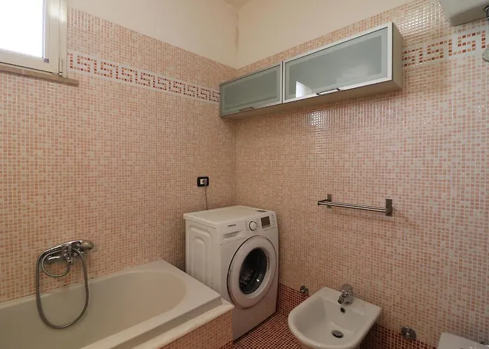 Elegant For 67 Guests In The Heart Of بيت للعطل أوترانتو