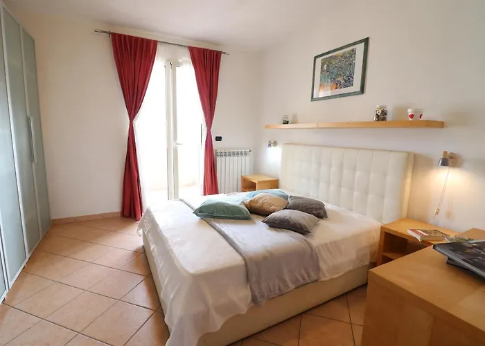 Elegant For 67 Guests In The Heart Of